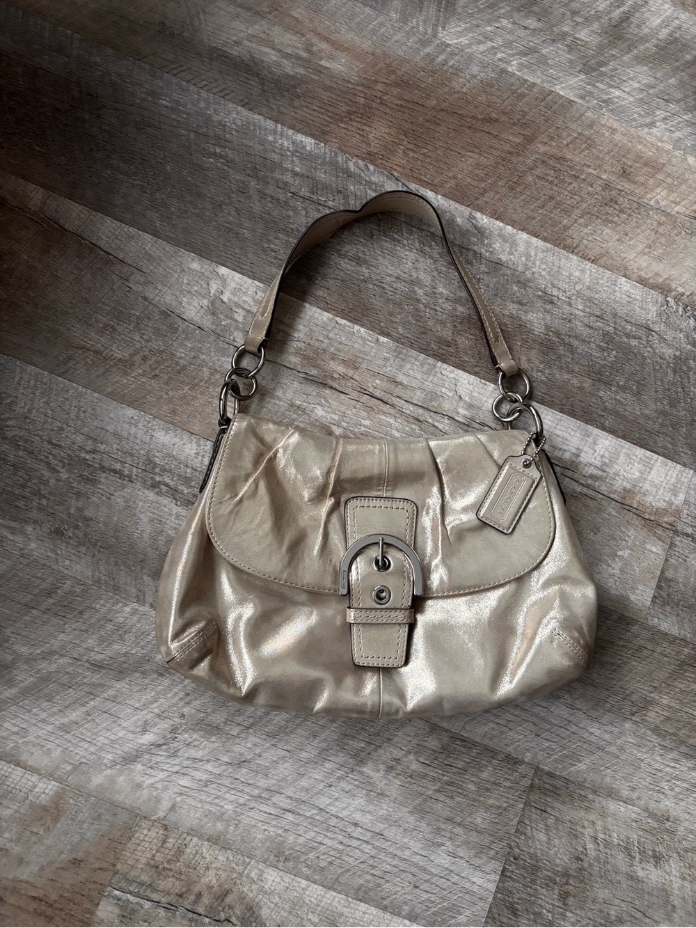 vintage coach metallic Champagne soho Shoulder Bag with Buckle flap Detail